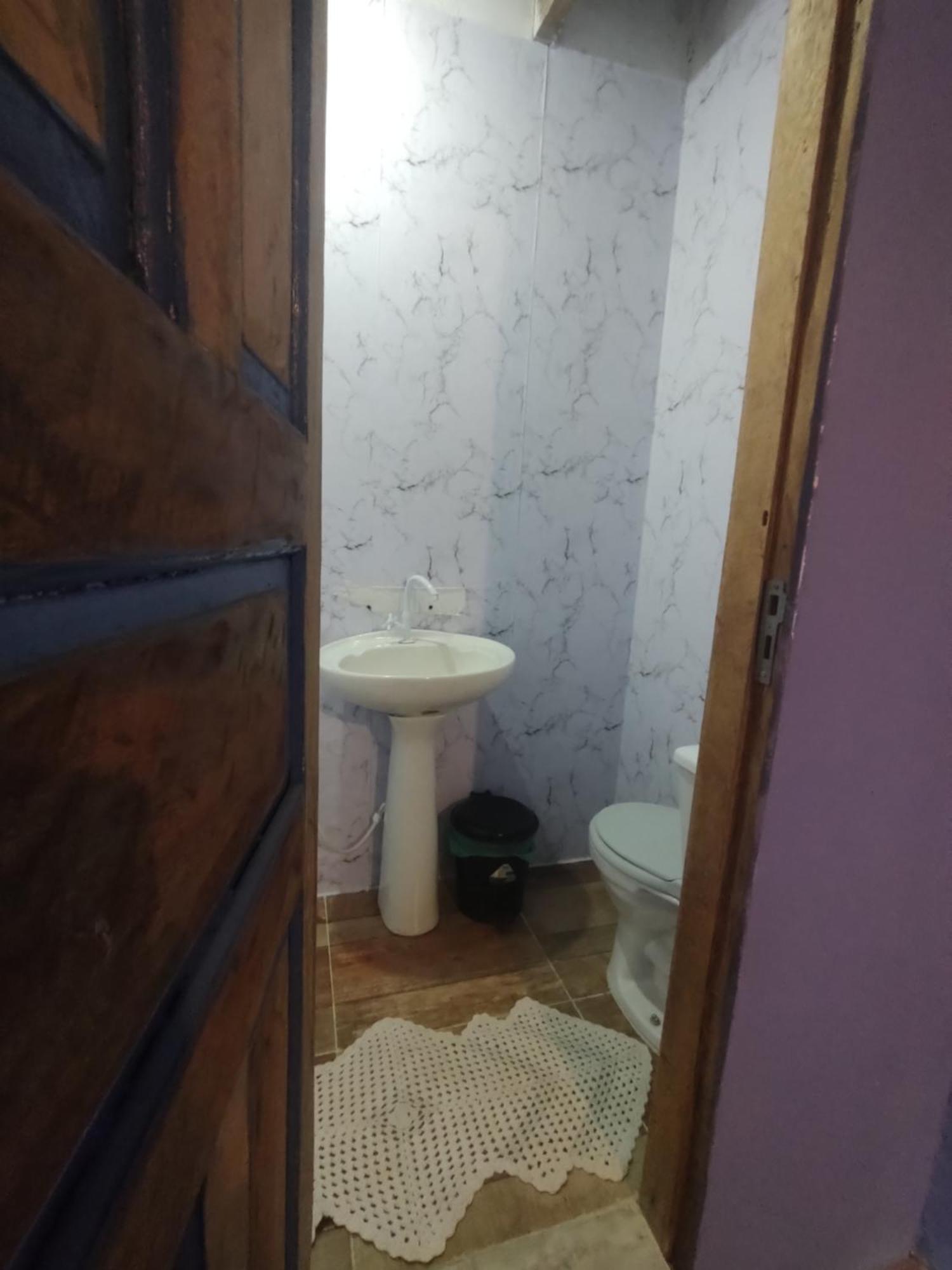 Quarto Rosas 2 A 5 Pessoas Centro Praia Do Pontal باراتي المظهر الخارجي الصورة